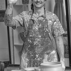 Single photo enhanced with easyHDR 3.13.0: first friday-8913.tif